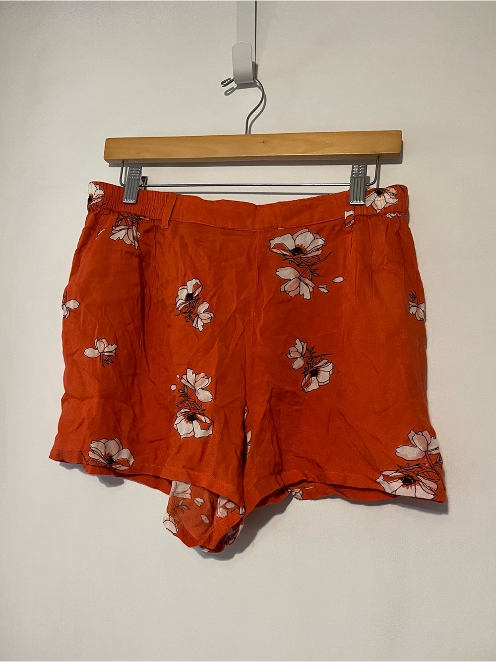 High-Waist Orange Floral Summer Shorts